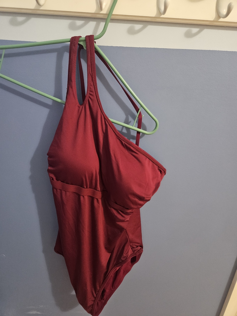 Women’s One-Shoulder Red Swim Suit